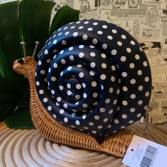 kate spade Handbags - Enchanted Forest Wicker Scarlet Snail Kate Spade